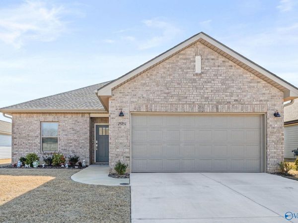 25251 Evanford Drive, Athens, AL 35613