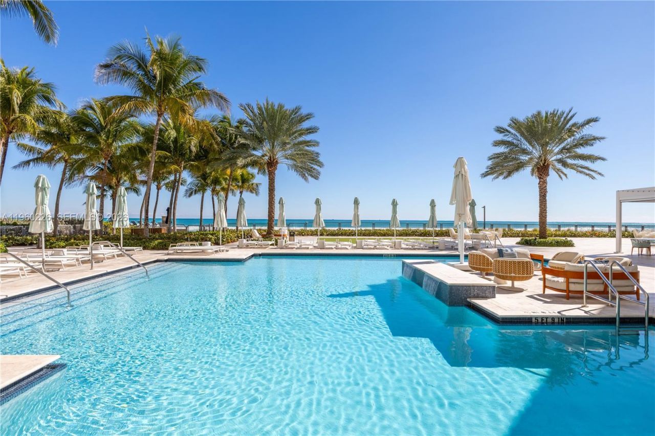 16047 Collins Ave, Unit 1001, Sunny Isles Beach, FL 33160 Photo