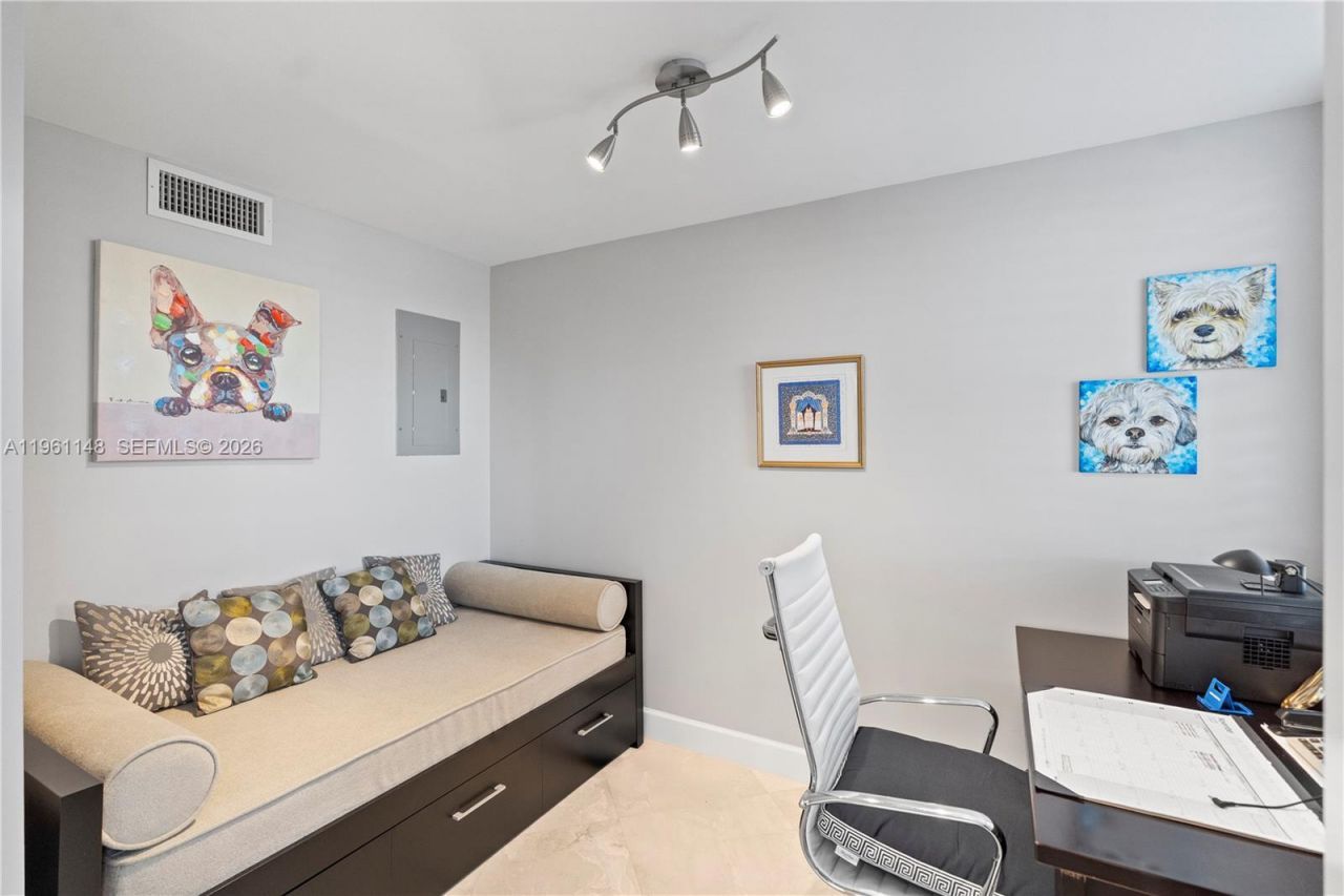 1920 S Ocean Dr, Unit 17D, Hallandale Beach, FL 33009 Photo