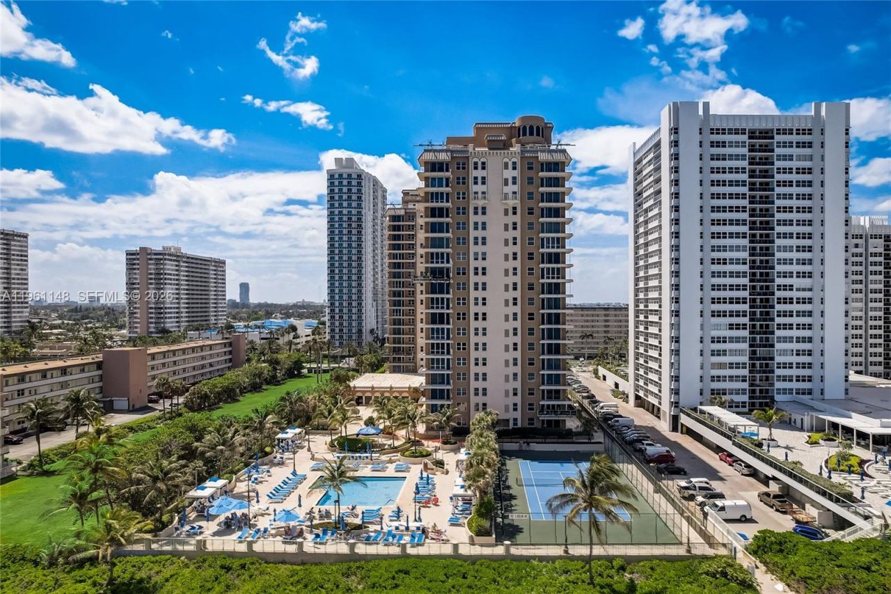 1920 S Ocean Dr, Unit 17D, Hallandale Beach, FL 33009 Photo