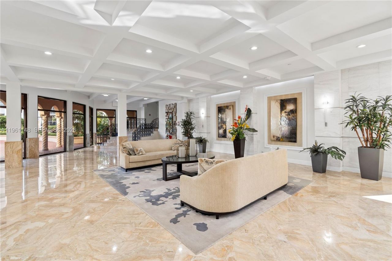 1920 S Ocean Dr, Unit 17D, Hallandale Beach, FL 33009 Photo