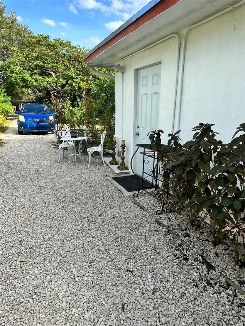 1533 SW 29th Ave, Unit 1, Fort Lauderdale, FL 33312 Photo