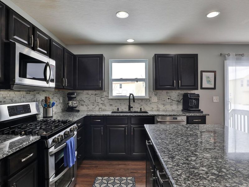 2024 Grove Tree Court, Grove City, OH 43123 Photo 15