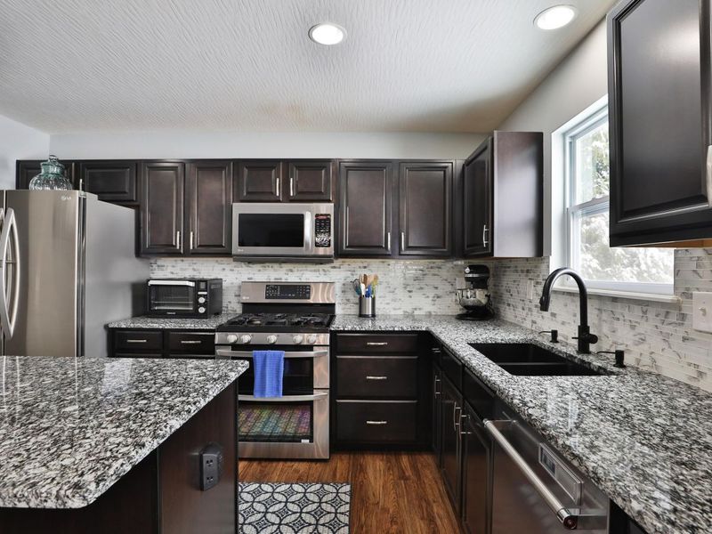 2024 Grove Tree Court, Grove City, OH 43123 Photo 16