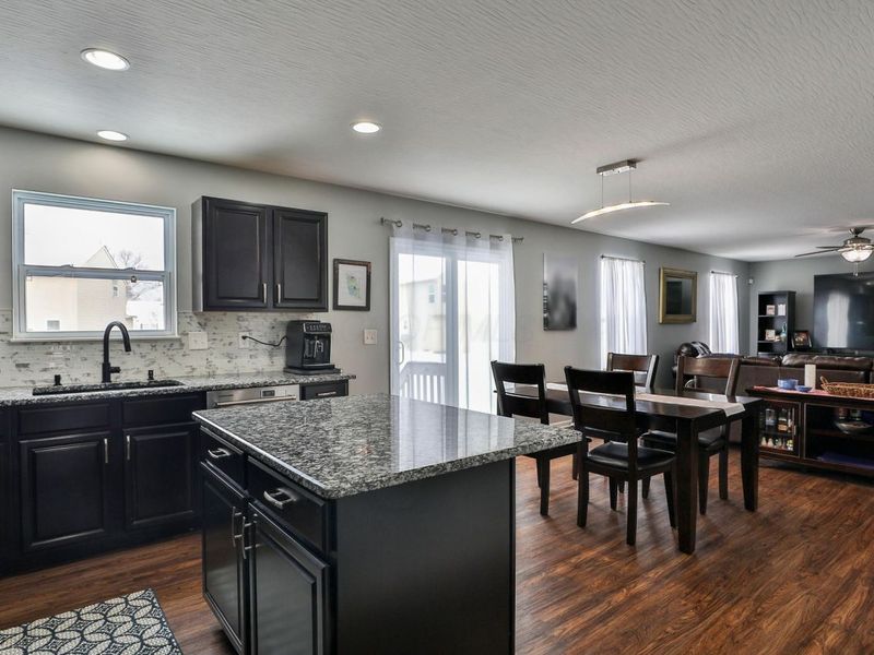 2024 Grove Tree Court, Grove City, OH 43123 Photo 18