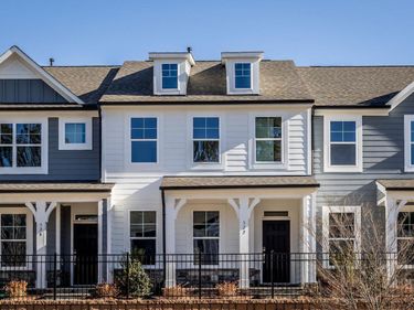 522 Traditions Grande Boulevard, Unit 14, Wake Forest, NC 27587