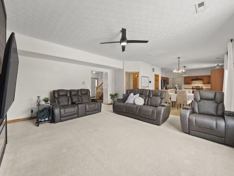 6206 Feder Road, Columbus, OH 43228 Photo 14