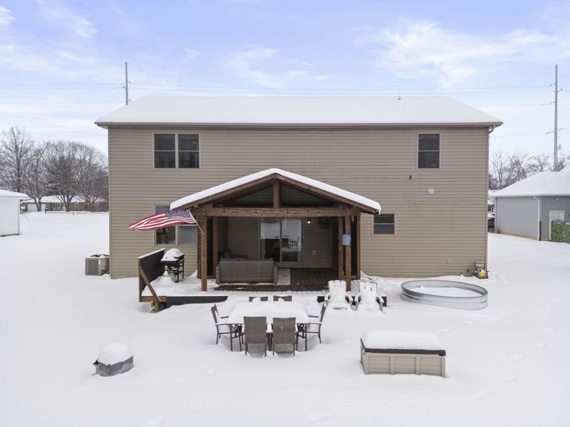 6206 Feder Road, Columbus, OH 43228 Photo 2