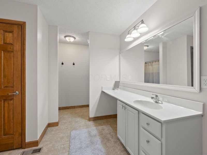 6206 Feder Road, Columbus, OH 43228 Photo 34