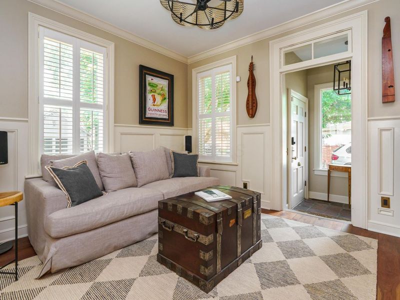 33 E Frankfort Street , Columbus, OH 43206 Photo 12