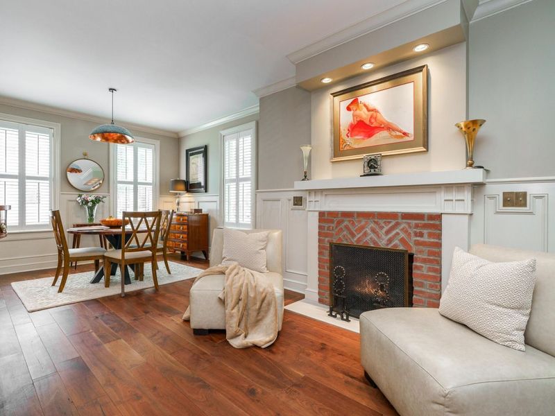 33 E Frankfort Street , Columbus, OH 43206 Photo 18