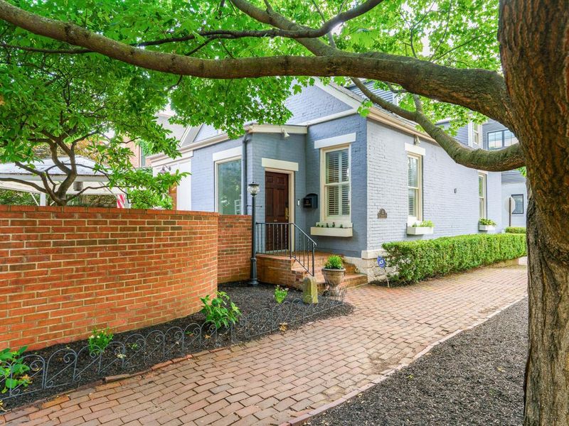 33 E Frankfort Street , Columbus, OH 43206 Photo 38