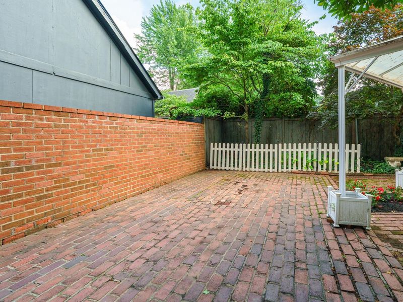 33 E Frankfort Street , Columbus, OH 43206 Photo 39