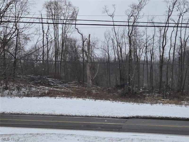 1441 E TURKEYFOOT LAKE Road, Akron, OH 44312 Photo 9