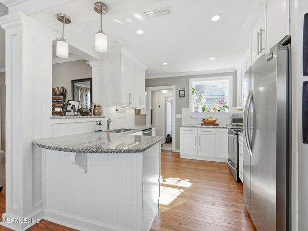 1242 PEACHTREE Street, Jacksonville, FL 32207