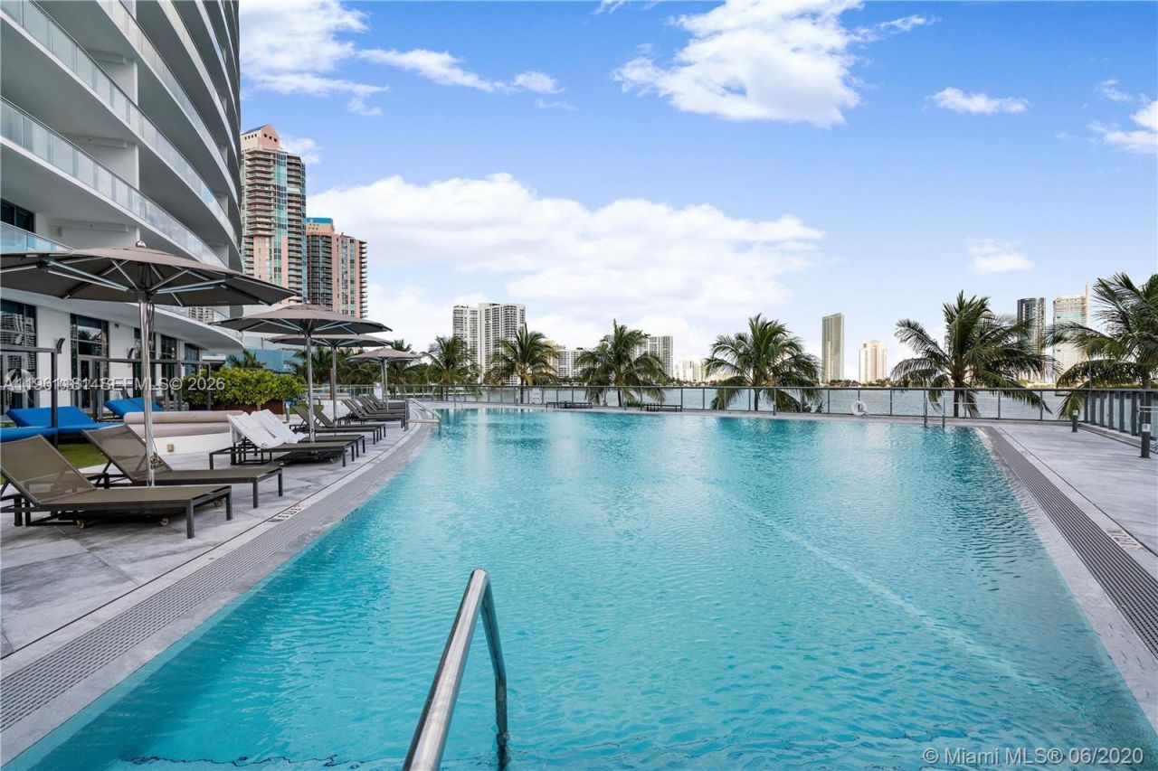 3300 NE 188th St , Unit LPH16, Aventura, FL 33180 Photo