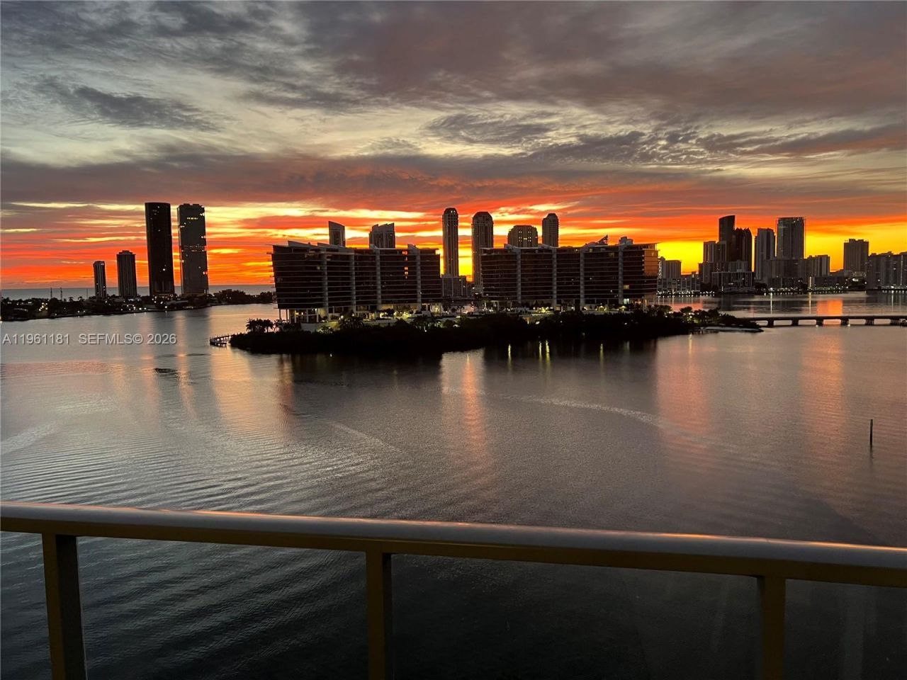 3300 NE 188th St , Unit LPH16, Aventura, FL 33180 Photo