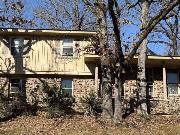 1920 Broken Arrow Drive, North Little Rock, AR 72118