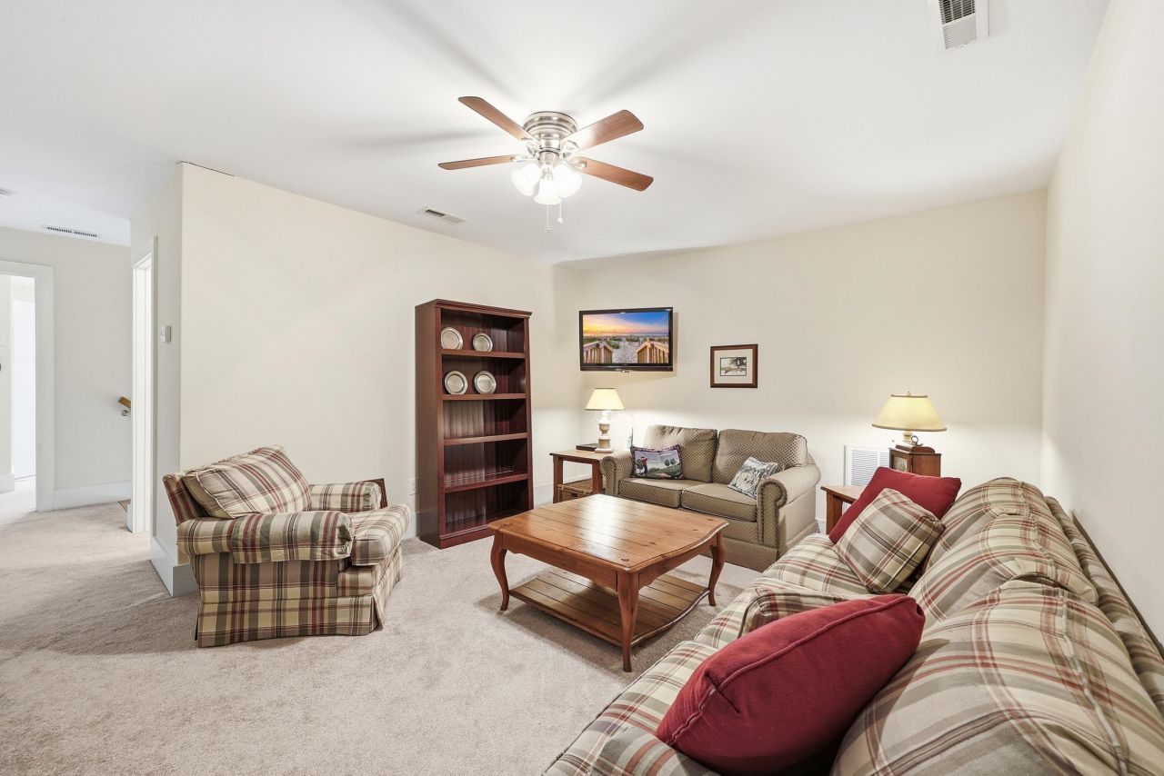 281 Outboard Dr. Photo 27