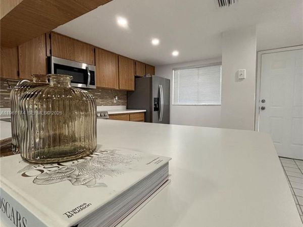 1005 Palm Beach Trace Dr , Unit 1005, Royal Palm Beach, FL 33411