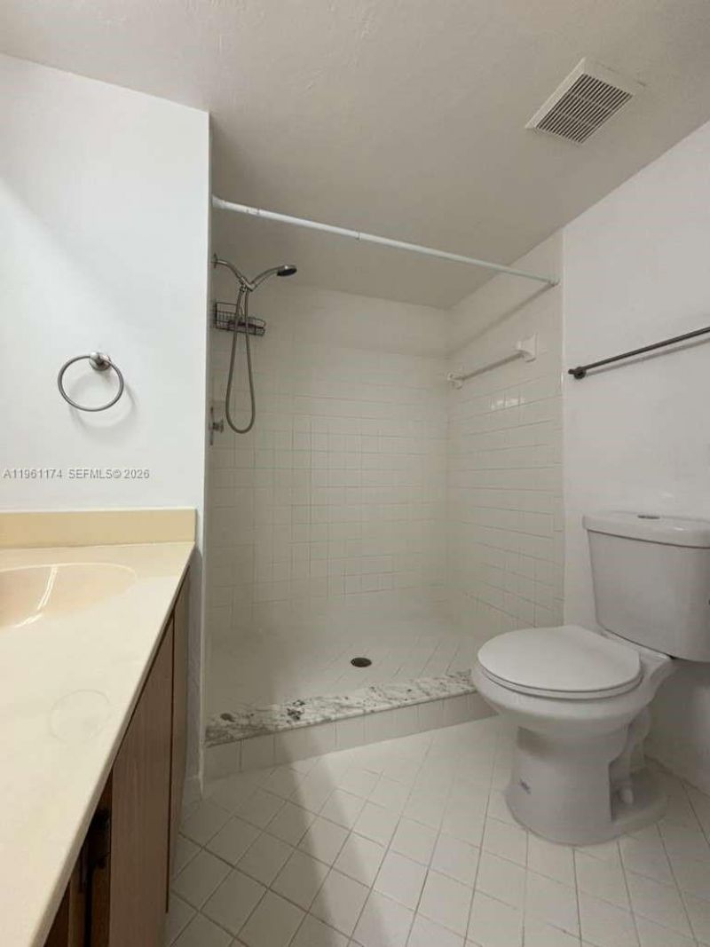 1005 Palm Beach Trace Dr , Unit 1005, Royal Palm Beach, FL 33411 Photo