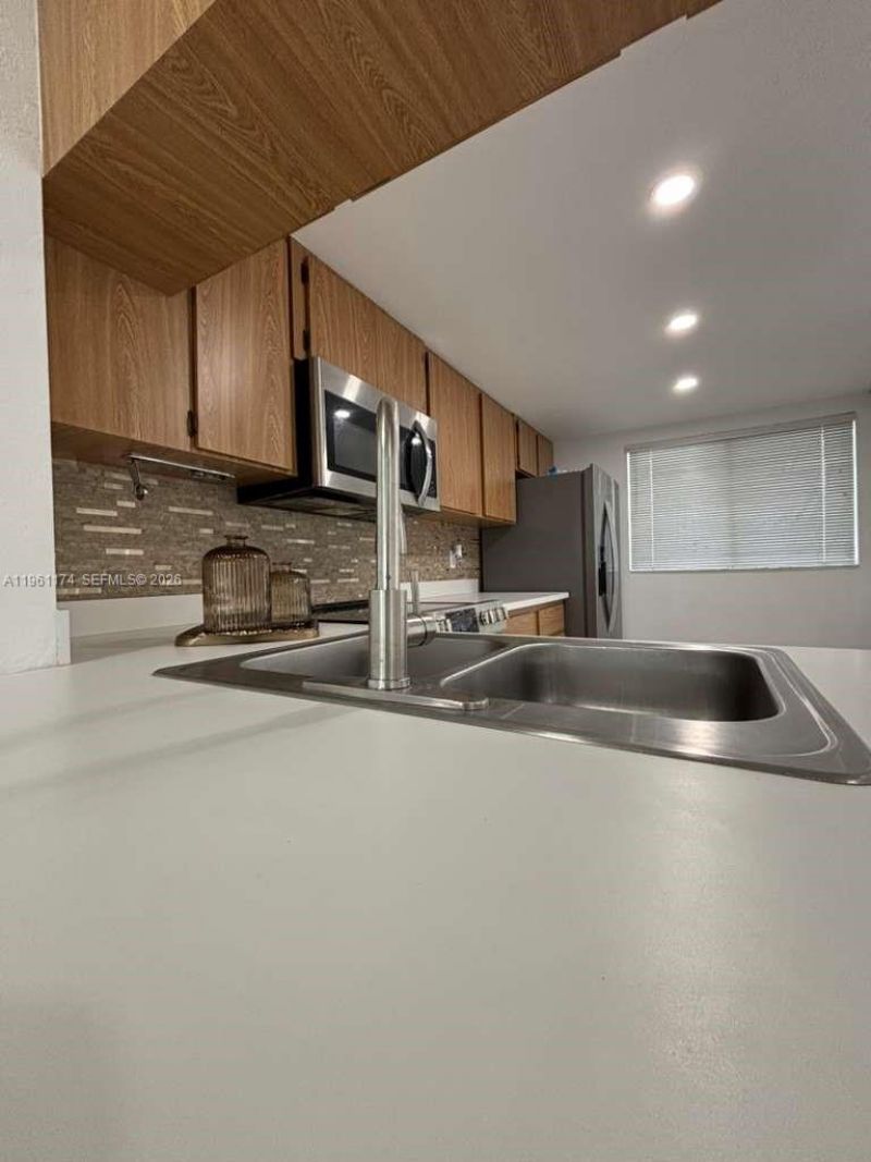 1005 Palm Beach Trace Dr , Unit 1005, Royal Palm Beach, FL 33411 Photo