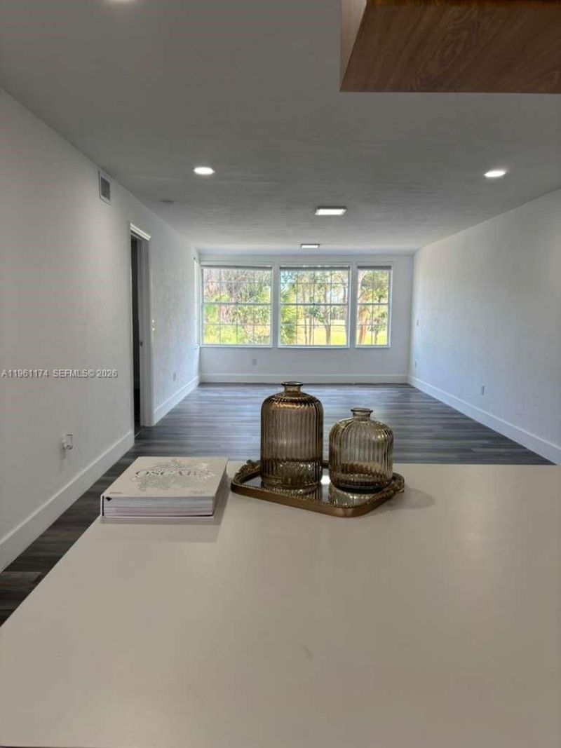 1005 Palm Beach Trace Dr, Unit 1005, Royal Palm Beach, FL 33411 Photo