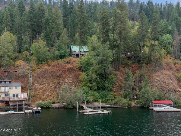 2559 W CLIFFDWELLERS DR , Worley, ID 83876