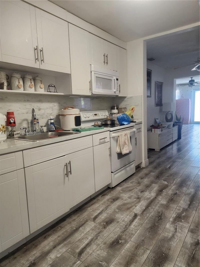 8355 NW 21st Ave, Miami, FL 33147 Photo