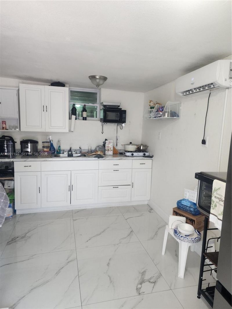 8355 NW 21st Ave, Miami, FL 33147 Photo