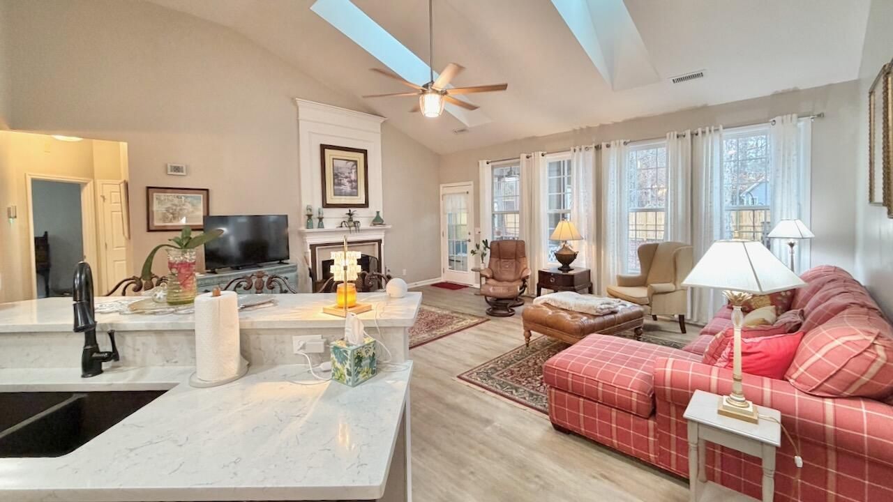 4804 Cimmeron Court Photo 11