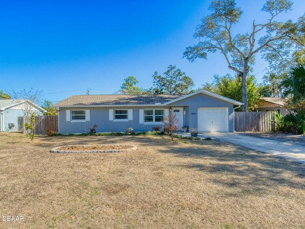 409 Collins Street, Ormond Beach, FL 32174