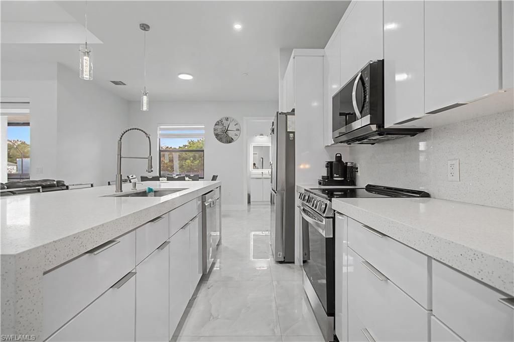 3705 23rd St Sw, Lehigh Acres, FL 33976 Photo