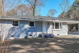 5400 Pinestraw Road photo 4