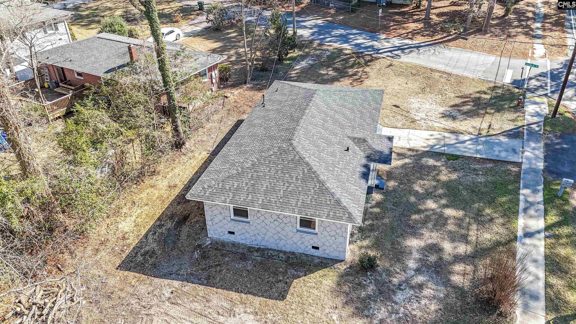 5400 Pinestraw Road Photo 28