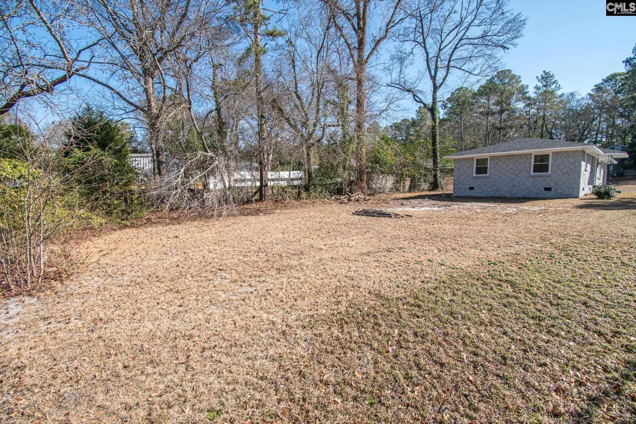 5400 Pinestraw Road Photo 32