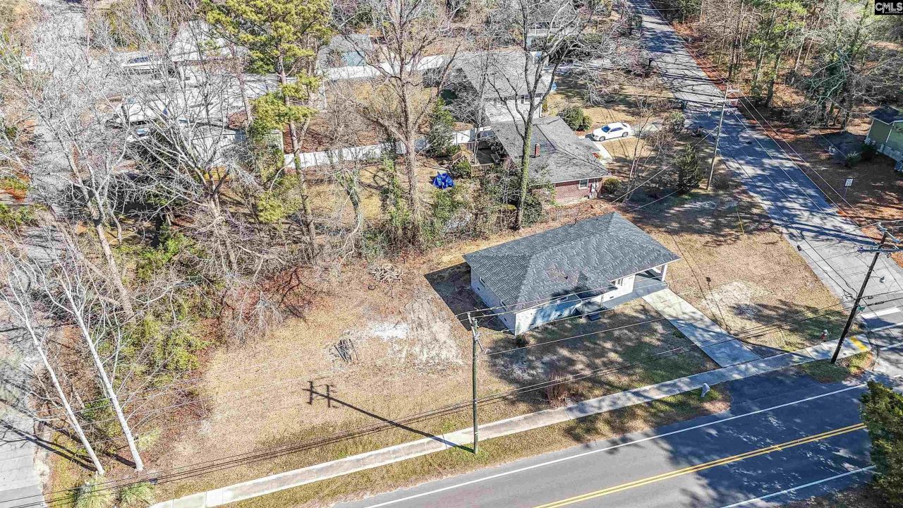 5400 Pinestraw Road Photo 35