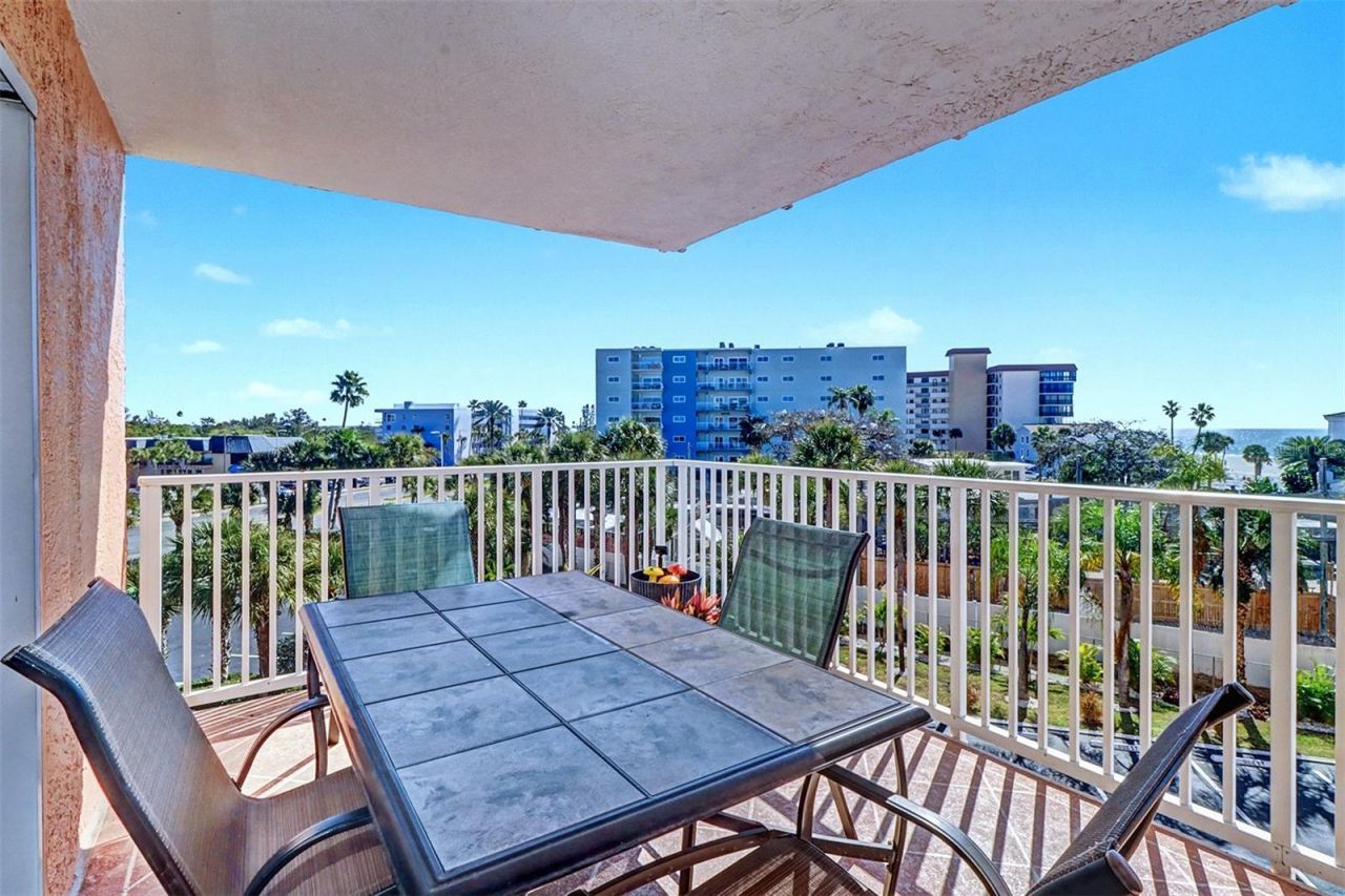 18400 Gulf Boulevard, Unit 1302, Indian Shores, FL 33785 Photo