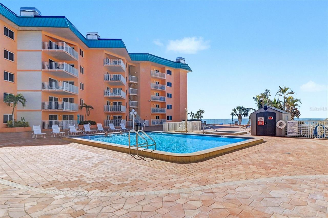 18400 Gulf Boulevard, Unit 1302, Indian Shores, FL 33785 Photo