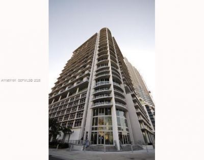 690 SW 1st Ct, Unit 1021, Miami, FL 33130 Photo