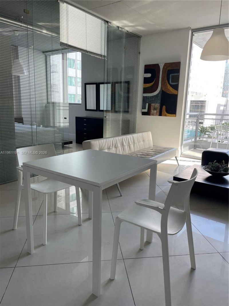 690 SW 1st Ct, Unit 1021, Miami, FL 33130 Photo