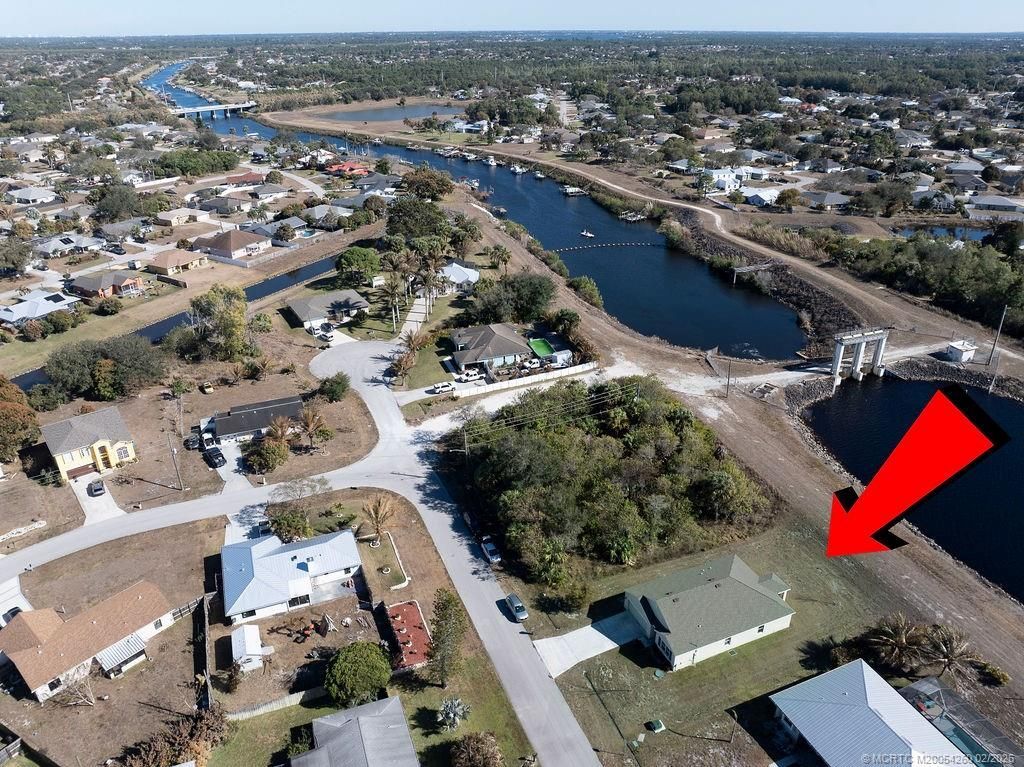 400 SW Aster Road, Port Saint Lucie, FL 34953 Photo