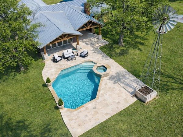 11362 E Highway 82, Whitesboro, TX 76273