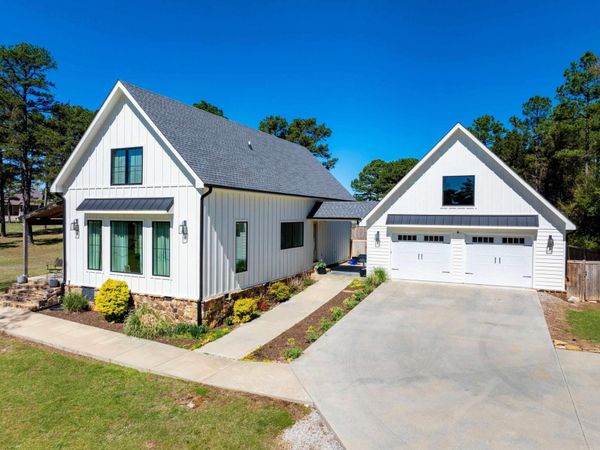 13 Joseph Ln, Cave City, AR 72521