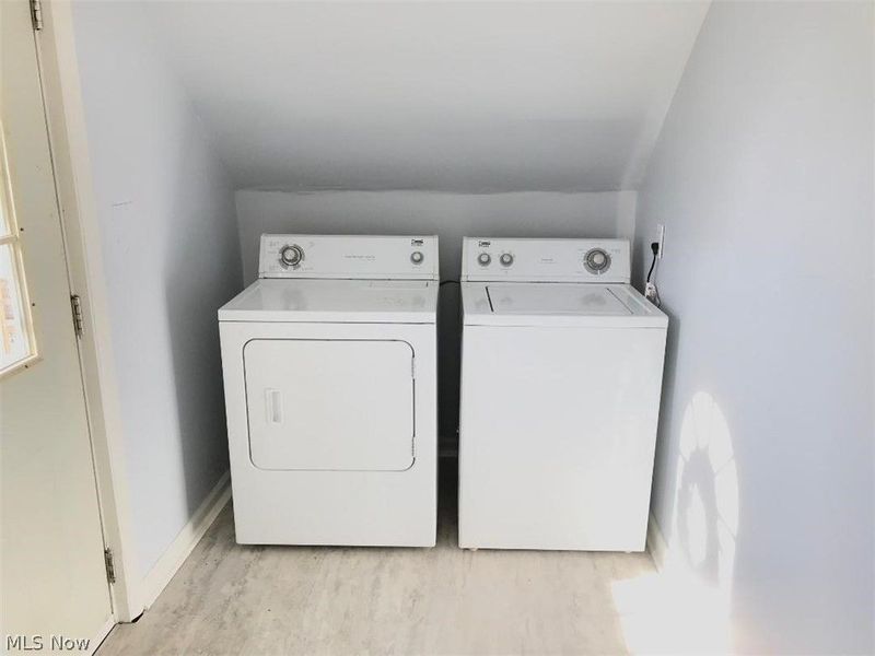 769 Brayton Avenue, Cleveland, OH 44113 Photo 15