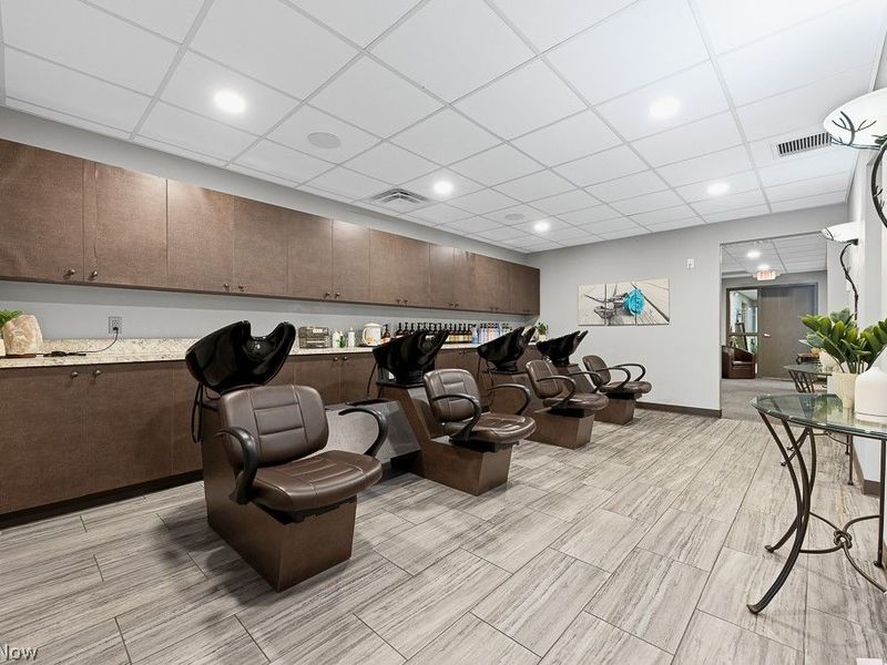 18820 Bagley Road, Middleburg Heights, OH 44130 Photo 14