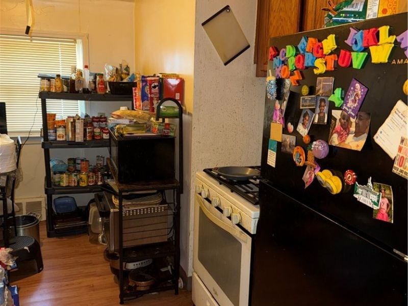 16202 Harvard Avenue, Cleveland, OH 44128 Photo 8