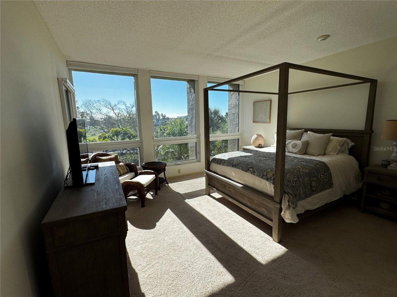 1085 Gulf Of Mexico Drive, Unit 205, Longboat Key, FL 34228 Photo