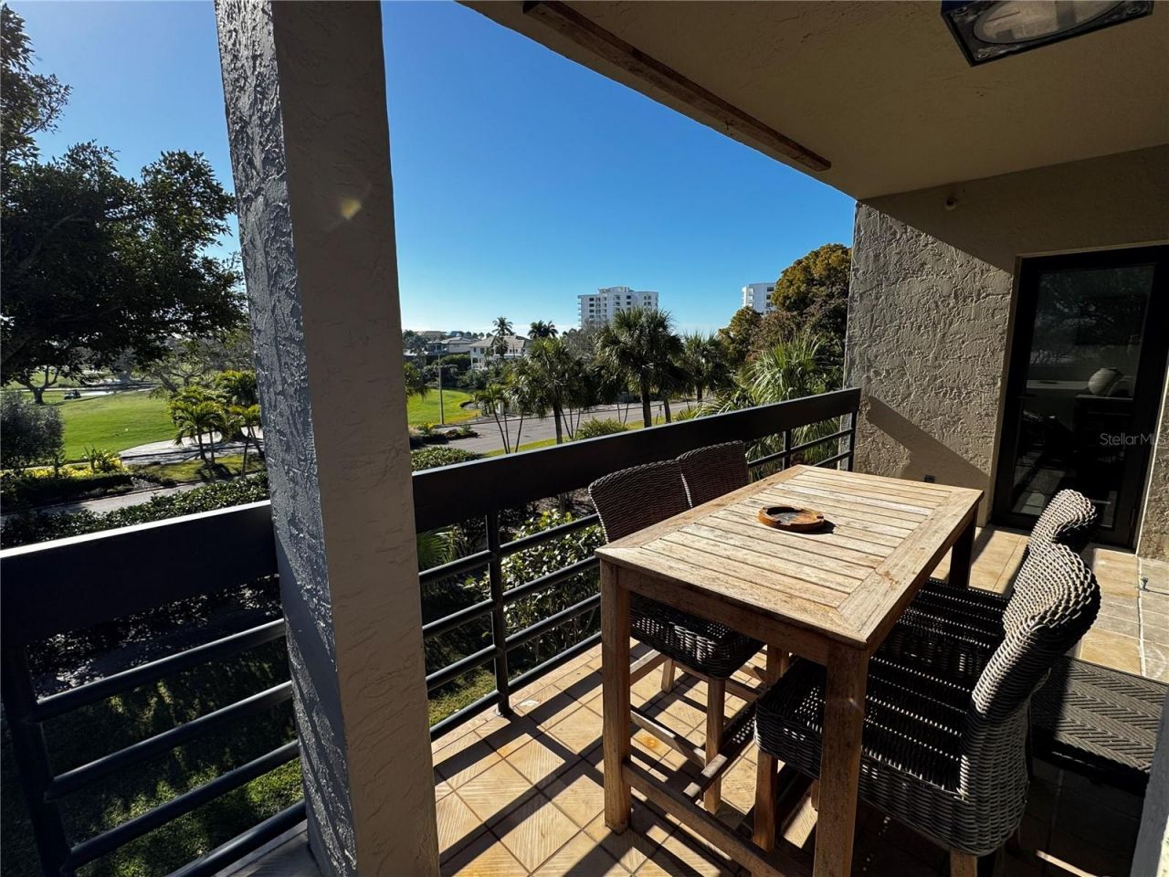 1085 Gulf Of Mexico Drive, Unit 205, Longboat Key, FL 34228 Photo