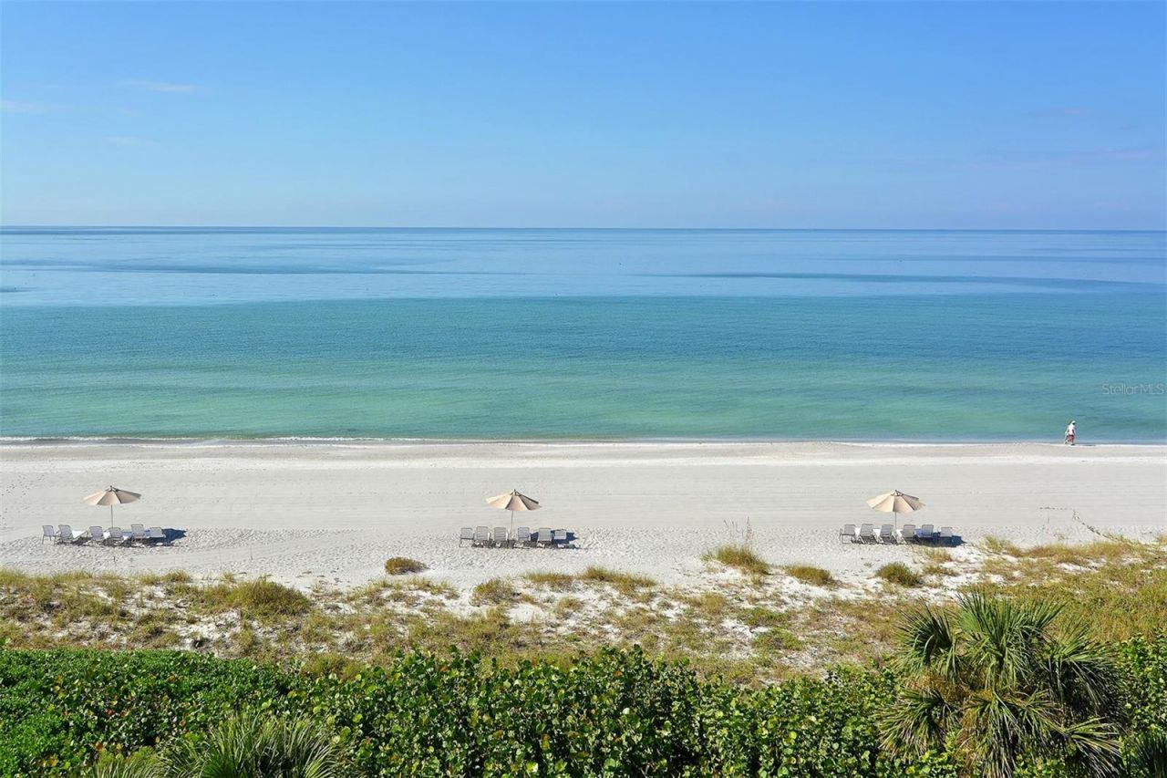 1085 Gulf Of Mexico Drive, Unit 205, Longboat Key, FL 34228 Photo